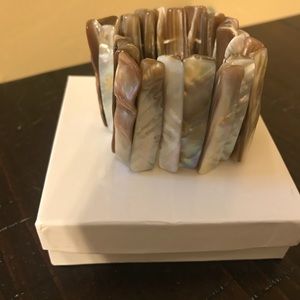 Polished stone bracelet